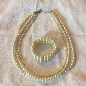 Faux Pearl Statement Necklace and Bracelet Set